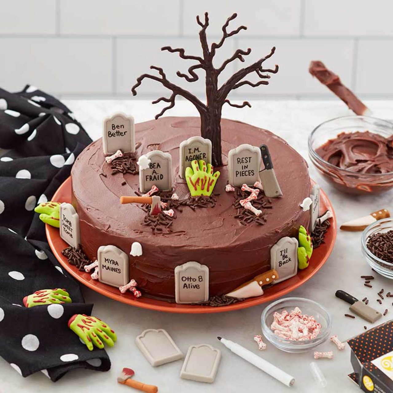 Graveyard Cake Recipe: How to Make It