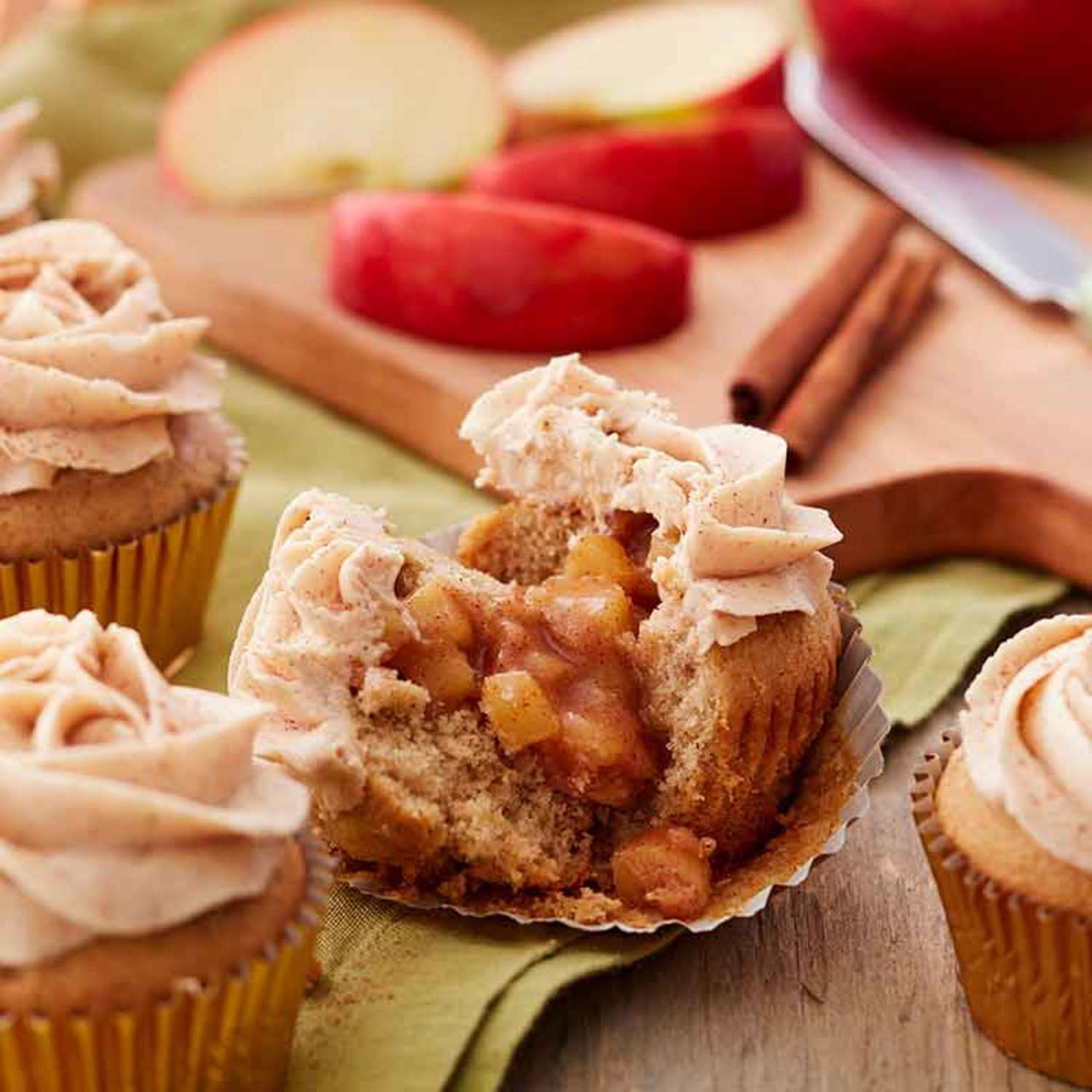 Apple Pie Cupcakes with Cinnamon Buttercream Wilton