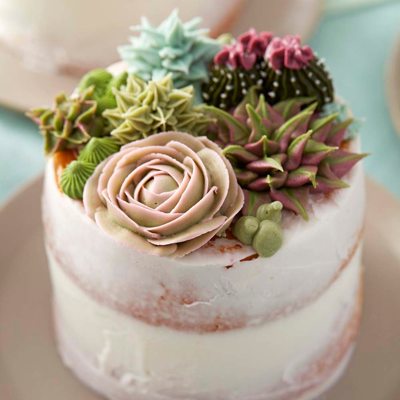 Amazon.com: Sugar Flower Cake Topper Medium Green Succulent - Handmade from  Gum Paste, Cake Decorations for Wedding Cakes, Birthday Cakes, Mother's Day  Cakes, Cupcakes, & more - 1 count : Grocery & Gourmet Food