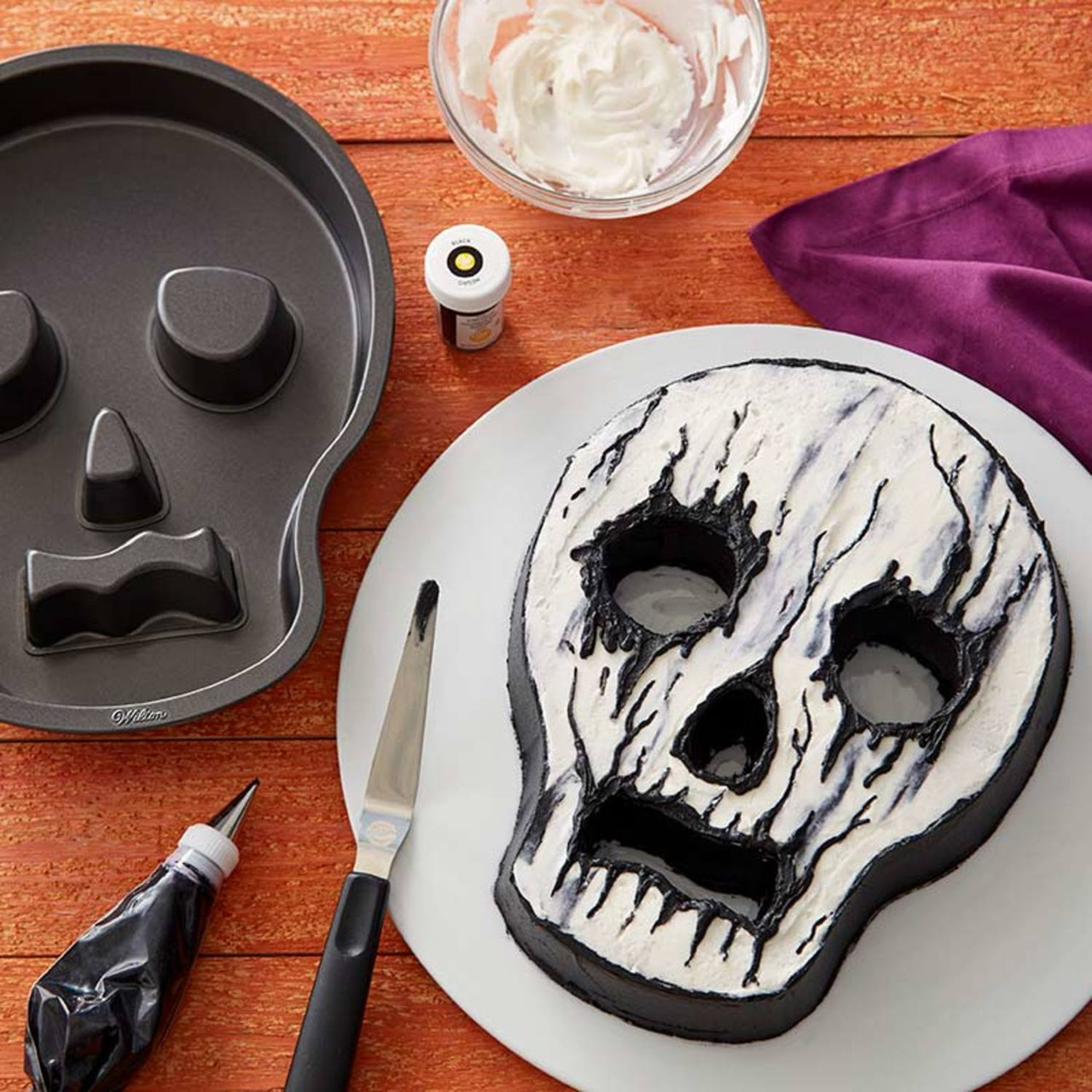 Halloween Gift Skull Cake Pan Silicone Gelatin Cakelet Mold Skull