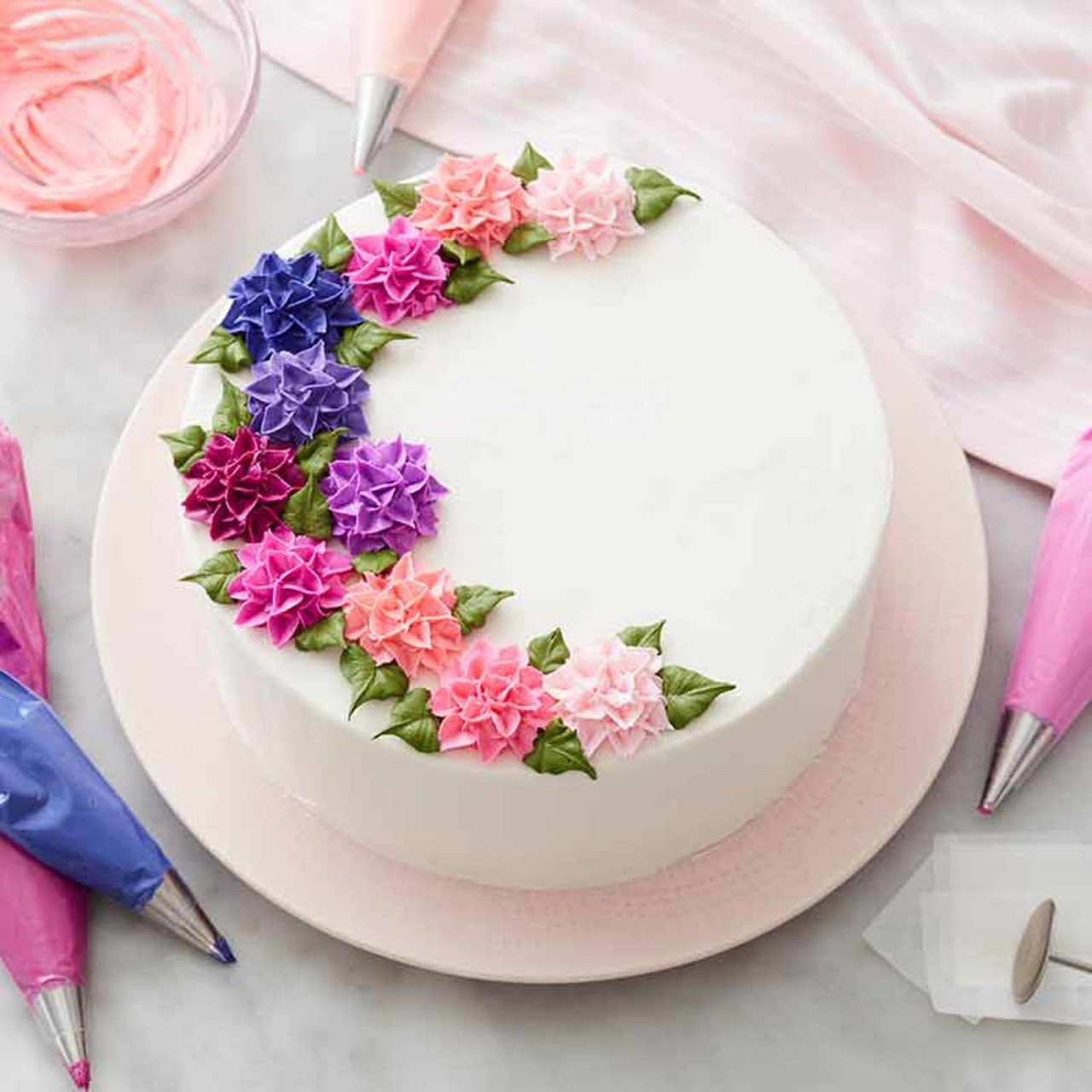 Jasmine flower cake | Flower cake design, Pretty birthday cakes, Cake