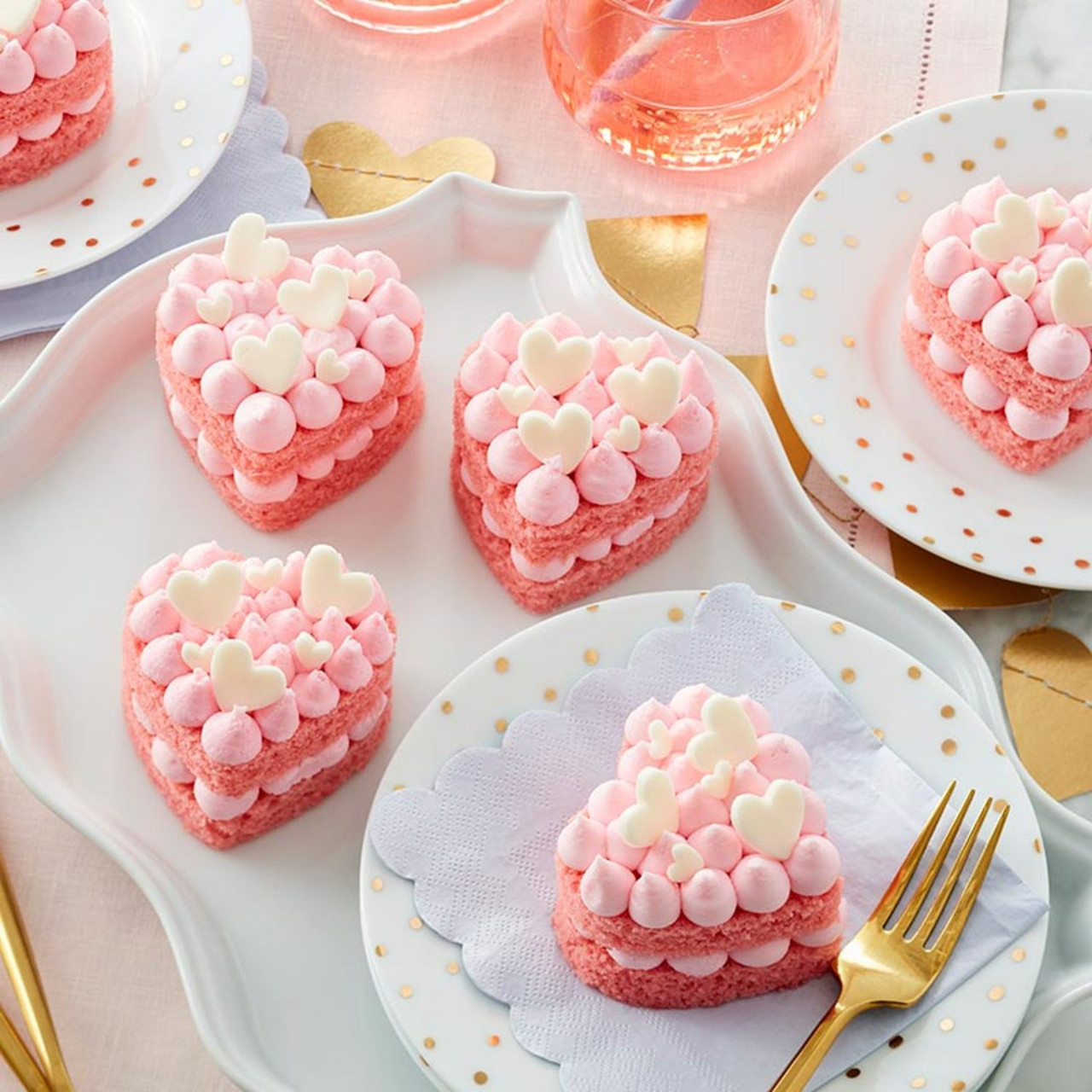 Strawberry Heart Mini Cakes - Wilton