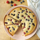 One Bowl Berry Cake