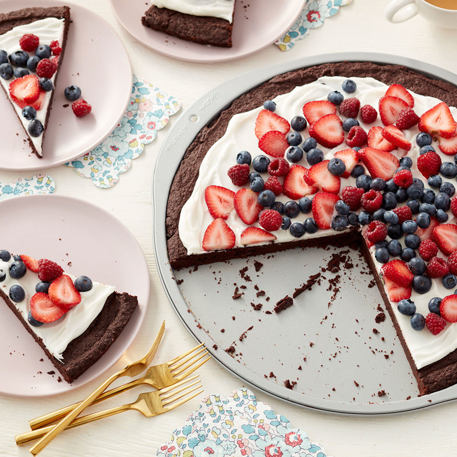 Brownie Dessert Pizza Wilton