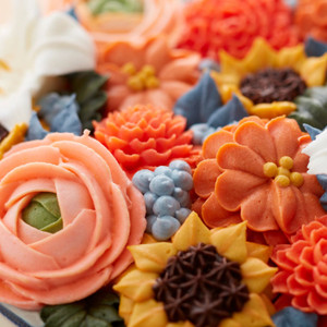Piping Fall Flowers