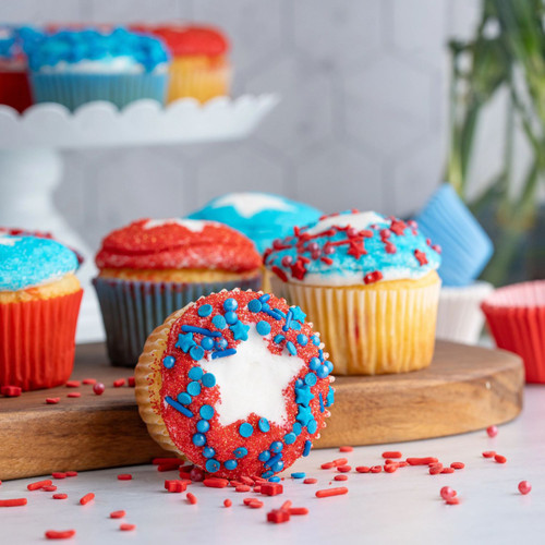 Wilton-Fab Everyday-Patriotic Star Cupcakes-Summer-2025-04.jpg|1