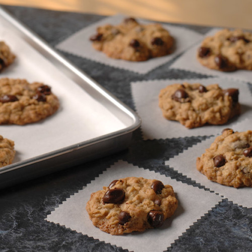 oatmeal-chocolate-raisin-cookies.jpg|1