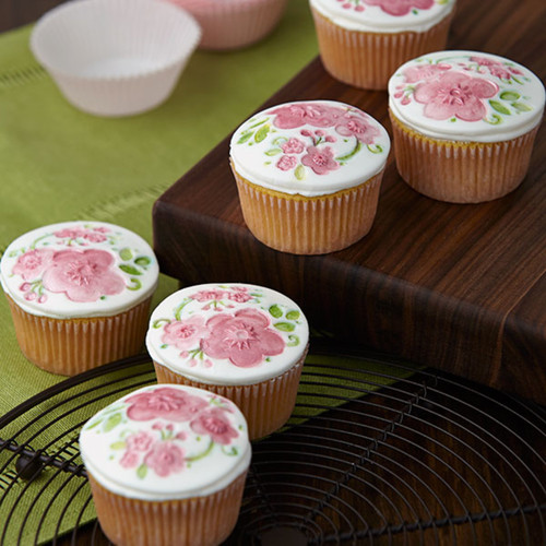 Blushing Blooms Fondant Topped Cupcakes