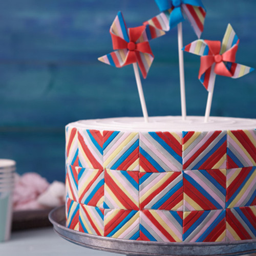 Pinwheel Quilt Cake.jpg|1