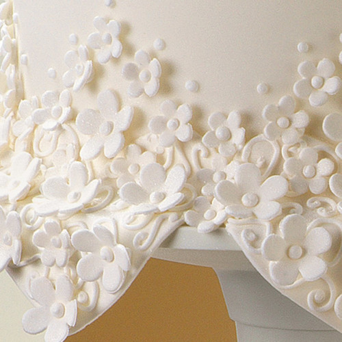 simple-gum-paste-blossoms-technique.jpg|1