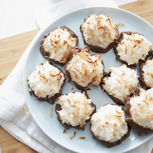 Easy Chocolate Coconut Macaroon Cookies