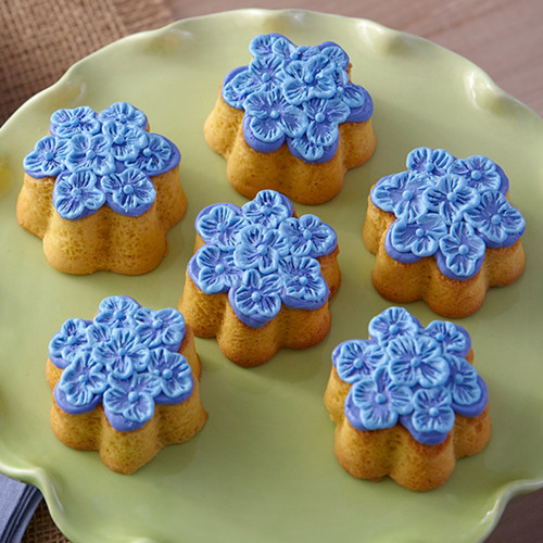 Hydrangea Mini Cakes