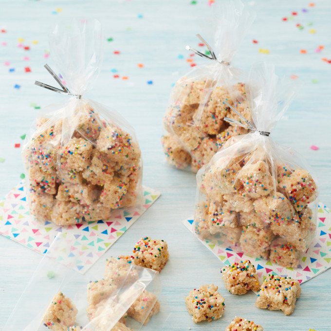 Wilton Sacchetti Regalo A Forma Di Carota | Confezione Da 15 Per Dolci, Biscotti E Idee Pasquali Fai-da-Te