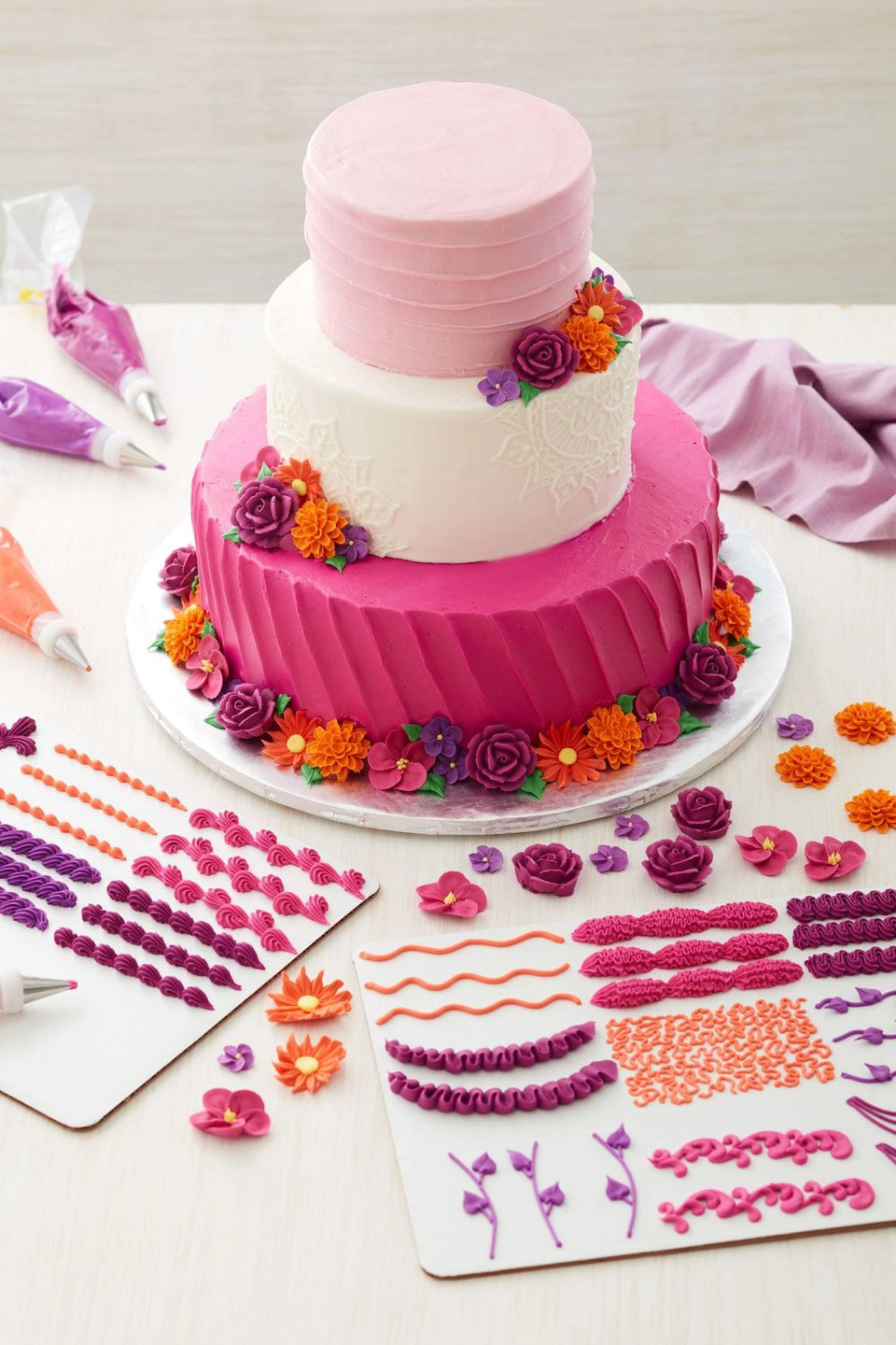 Reusable Featherweight Decorating Piping Bag, 16Inch Wilton