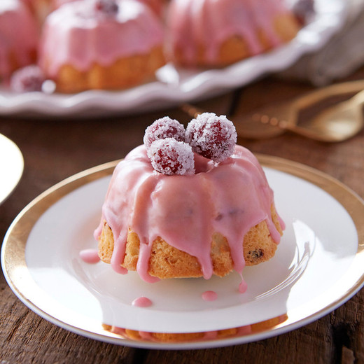 20 Sweet Mini Valentine’s Day Desserts