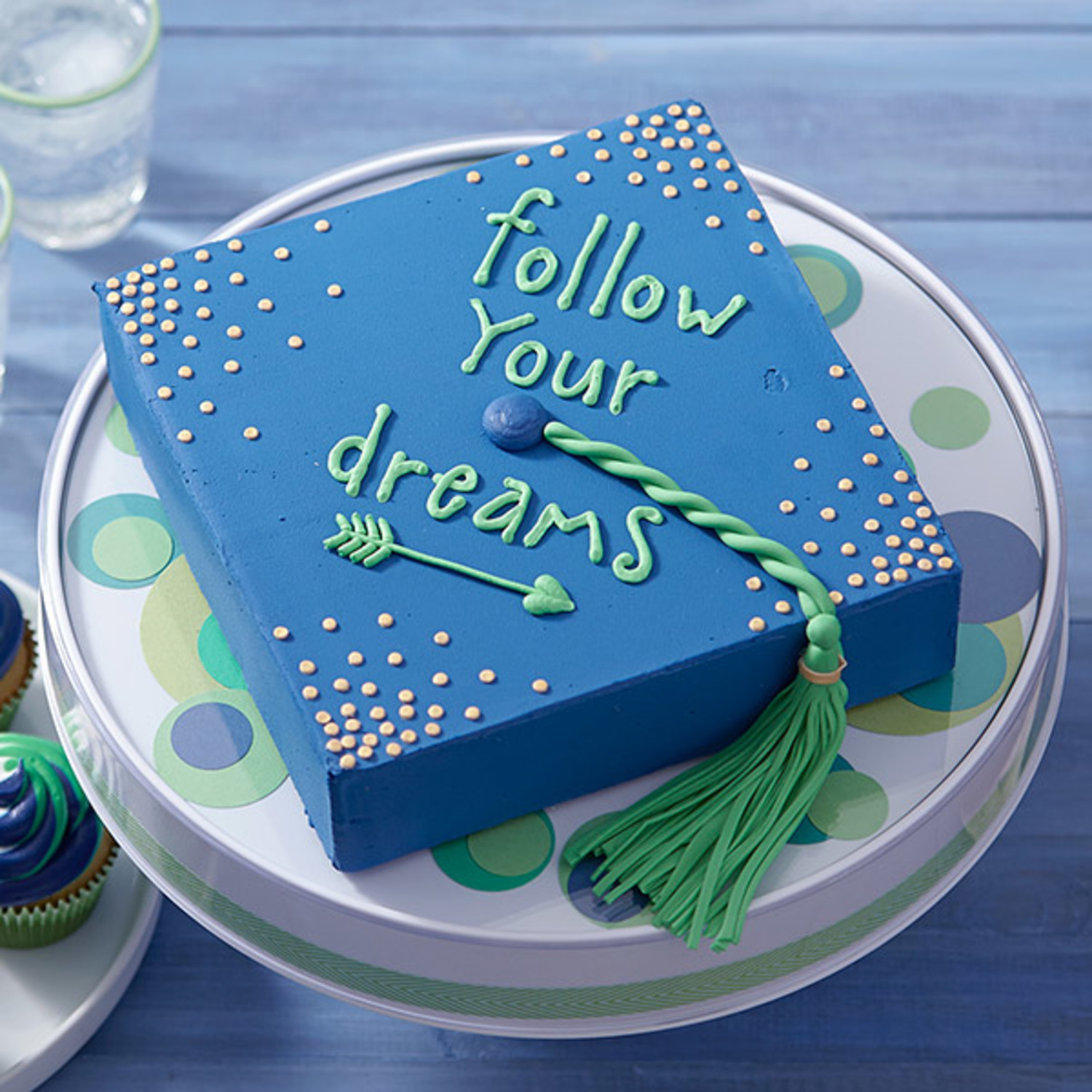 Graduation Dreams Cake - Wilton