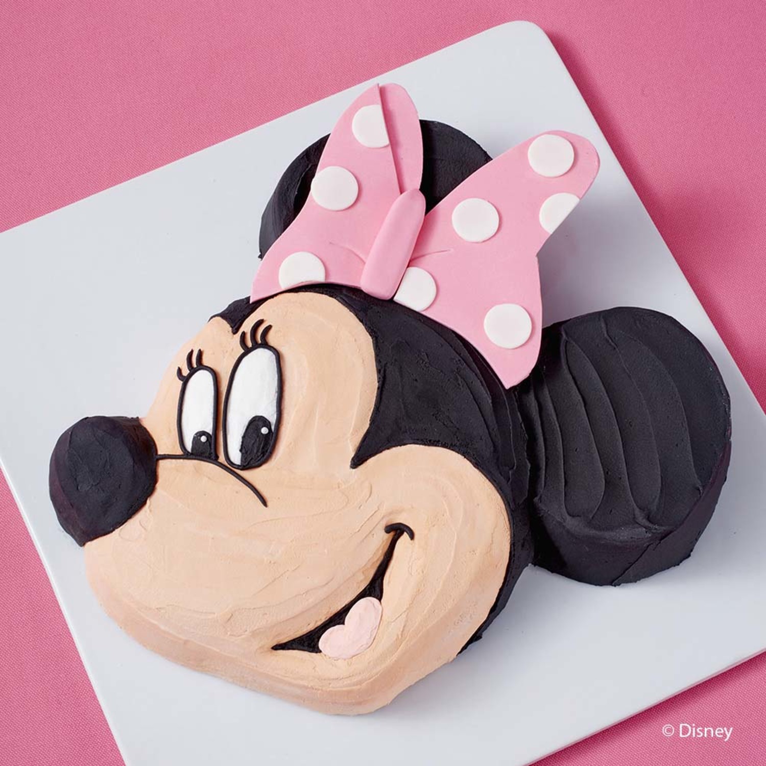 Minnie Mouse 1st birthday - Decorated Cake by - CakesDecor