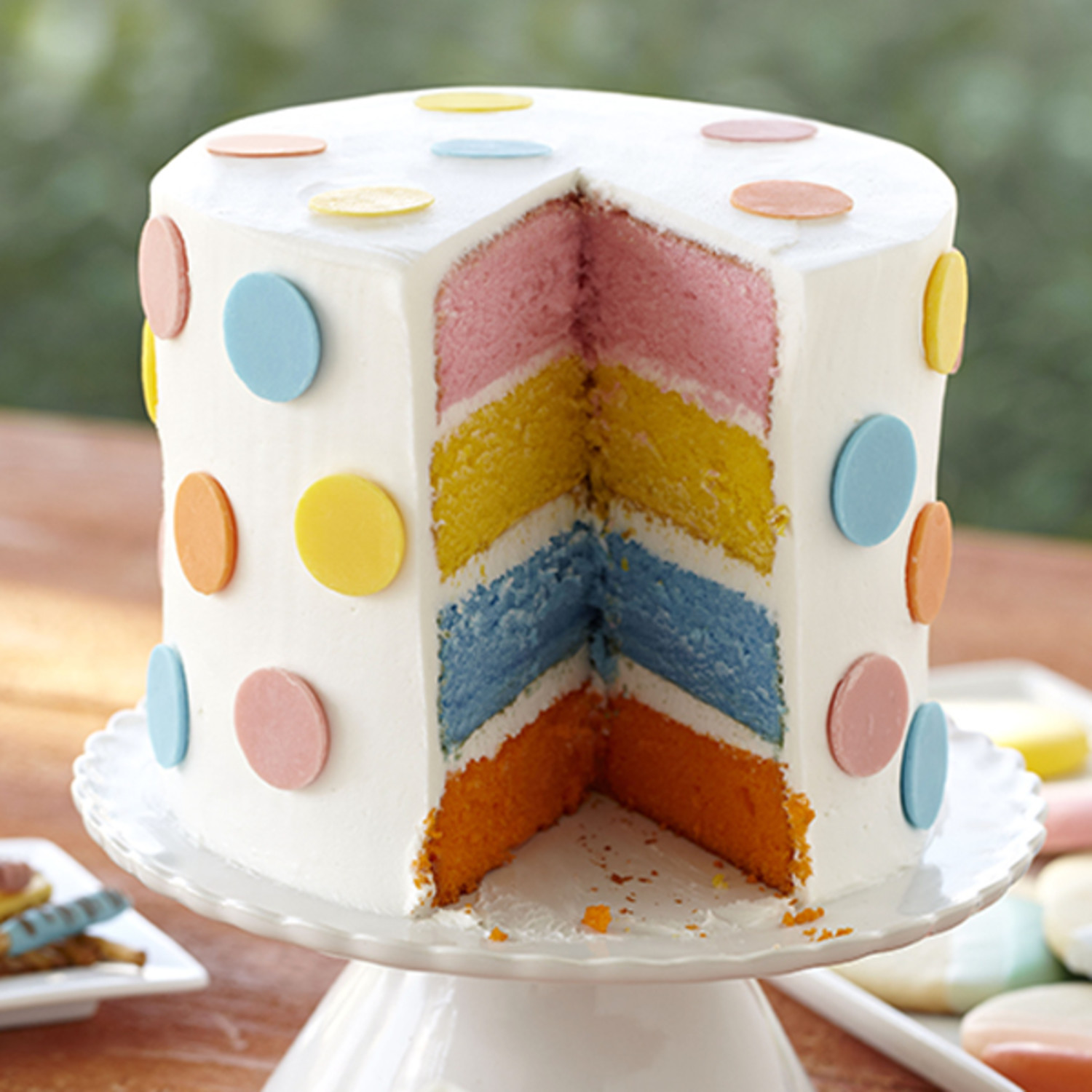 Online Candy Polka Dot Fondant Cake Delivery : DIZOVI Bakery