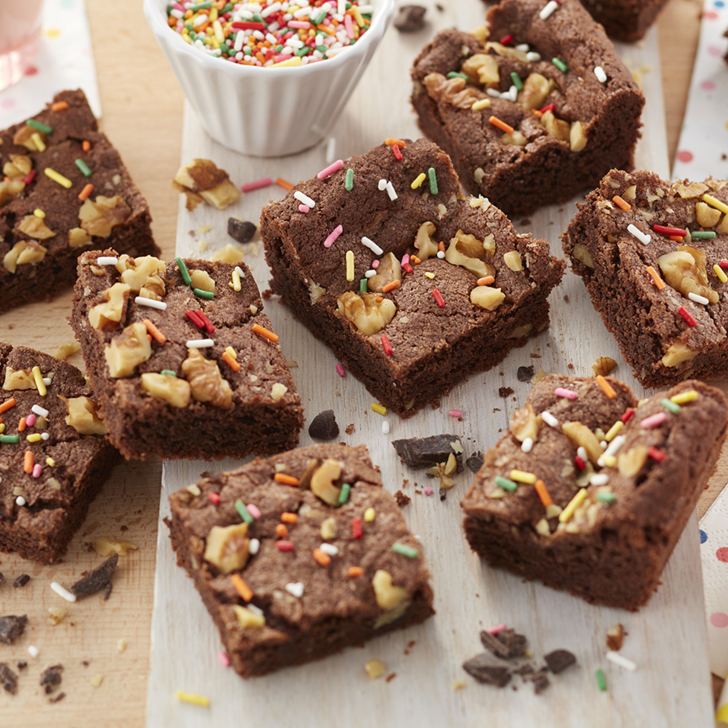 Chocolate and Walnut Cookie Bars