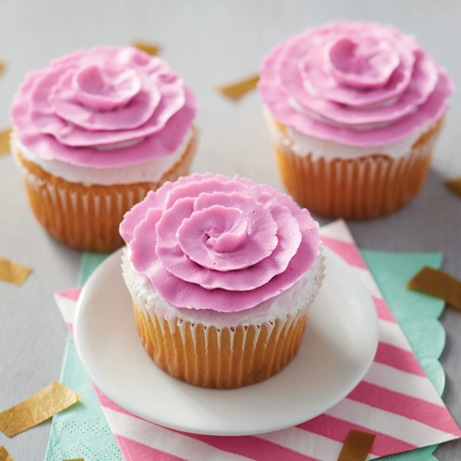 Blooming Ribbon Rose Cupcakes