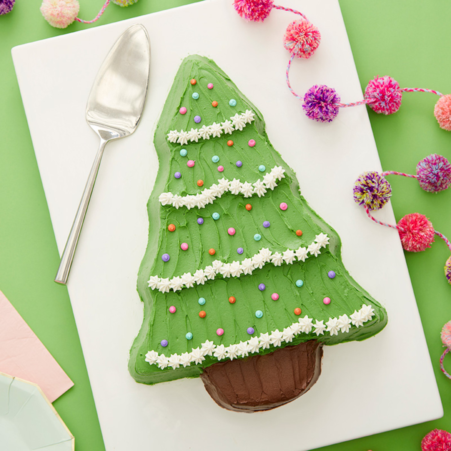 Simple Christmas Tree Cake