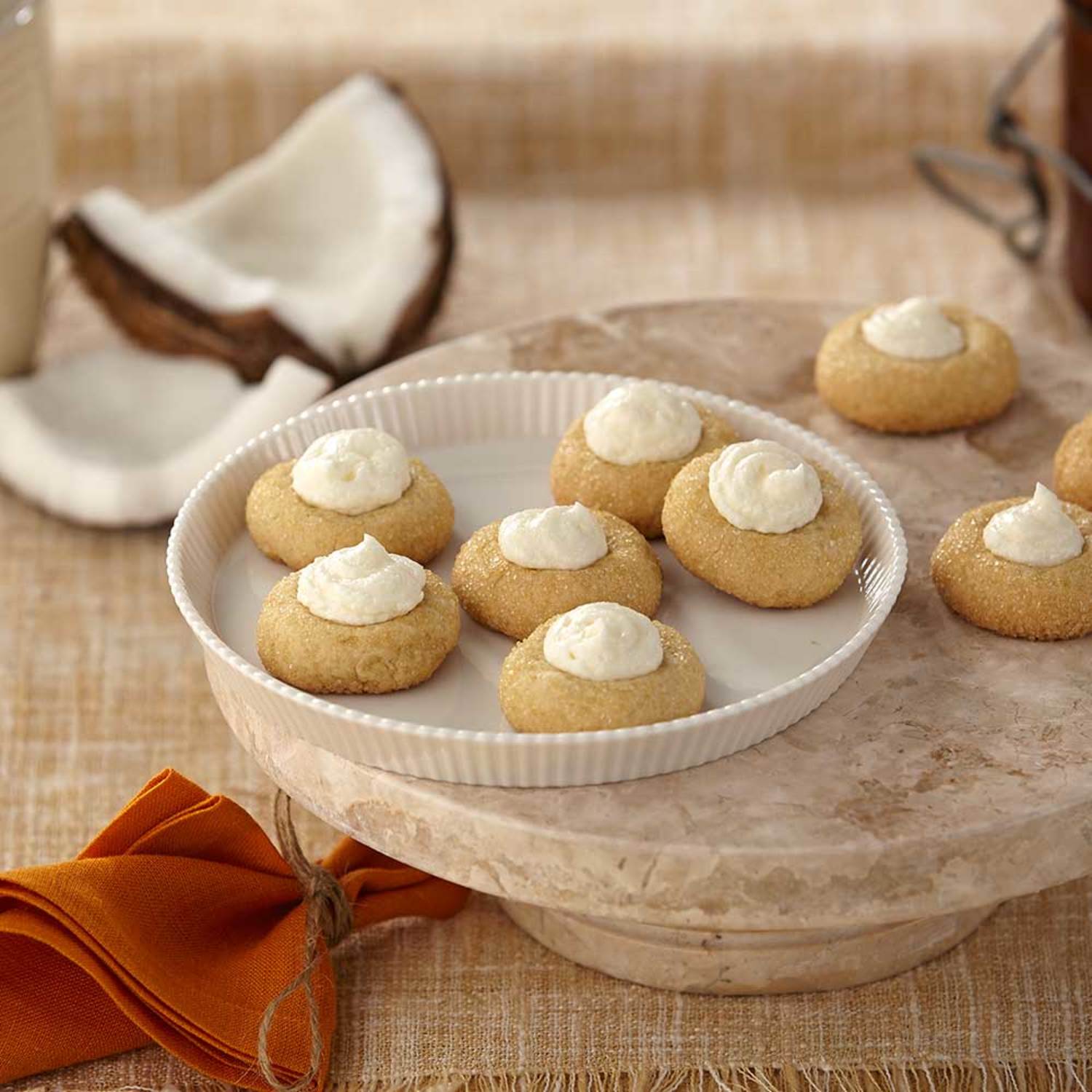 Creme Brulee Cookie Toppings - m9ytx00