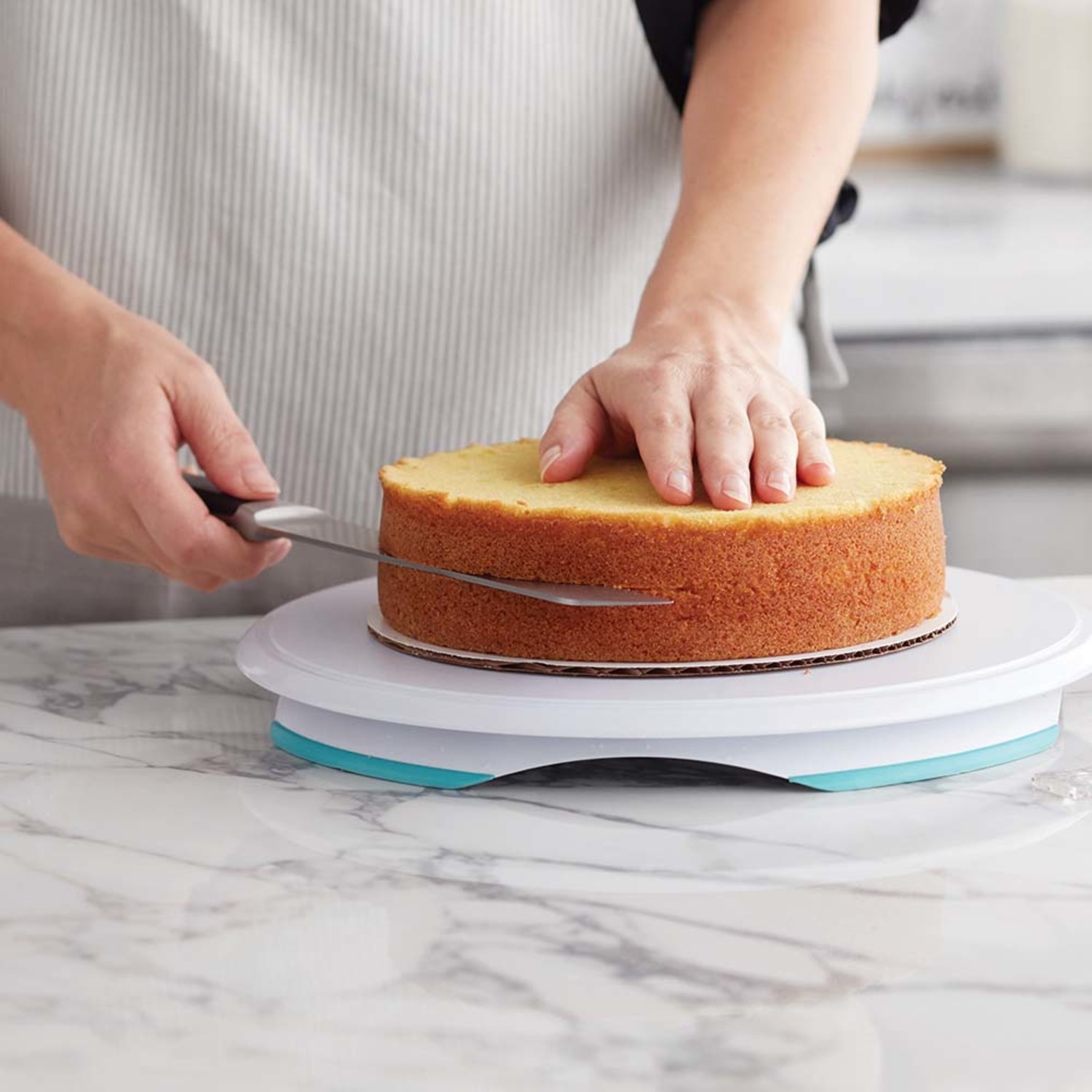 Easy Step-By-Step on How to Make A Letter Cake