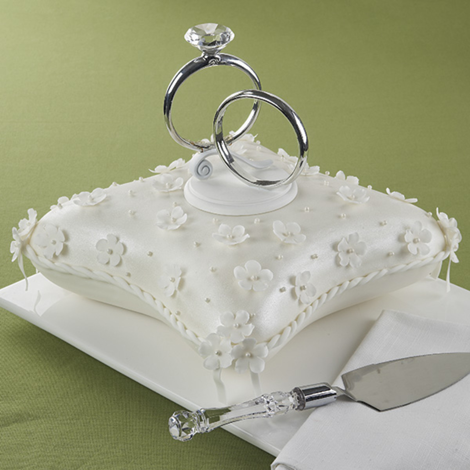 Buy and Send Wedding & Ceremony Cakes Online with Free Shipping |  SurpriseForU
