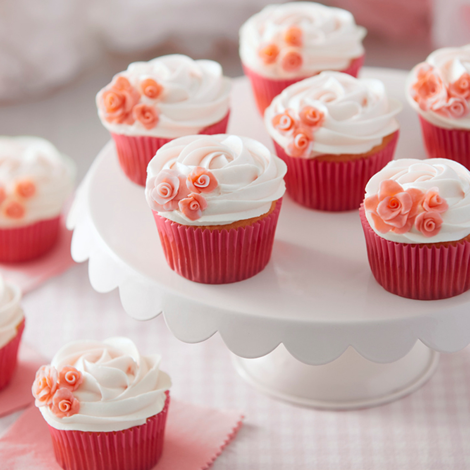 How to Make a Mini Fondant Rose