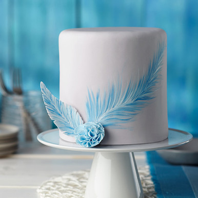 Princess Crown with Heart Feather Topper Cake ( no.112 ) - 6inch |  CAKEINSPIRATION SG