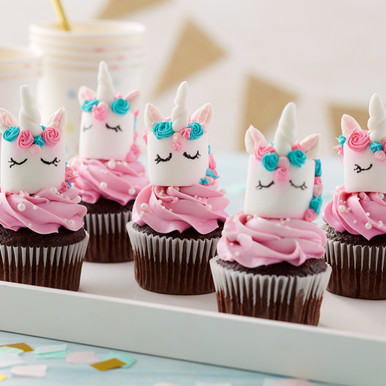 Magical Marshmallow Unicorn Cupcakes - Wilton-image