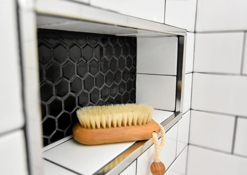 square edge tile trim profile providing a more solid looking frame for the niche and prevents the tile edges from being chipped during use. square edge tile trim profile providing a more solid looking frame for the niche and prevents the tile edges from being chipped during use.