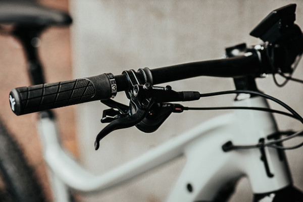 Moustache Samedi 27 Wide 5 2024 (Nearly New) 7