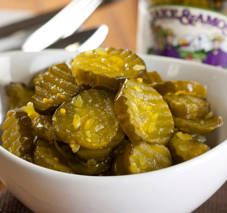Jake and Amos Bread and Butter Pickle Chips 17 Ounces - CountryMax