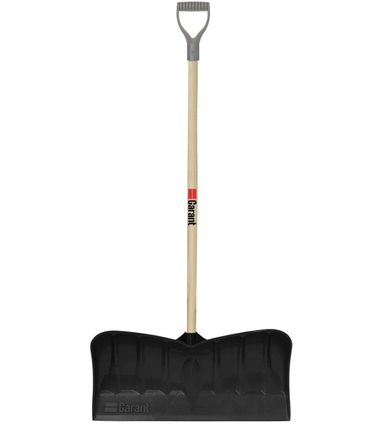 Garant Snow Pusher, 26in. Poly Blade, Wood D-Handle - CountryMax
