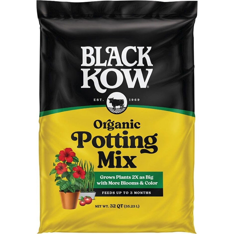 Black Kow Premium Organic Potting Mix with Plant Food, 32qt.