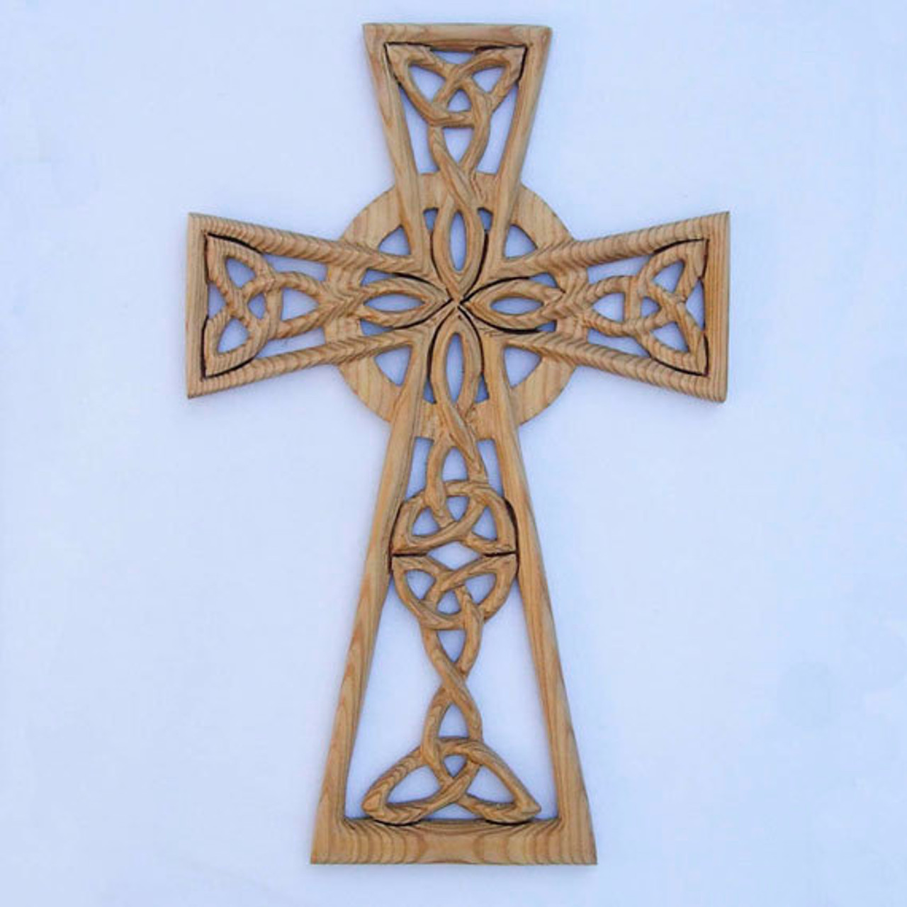 CELTIC WOOD CARVING - Trinity Heart - Irish Crossroads