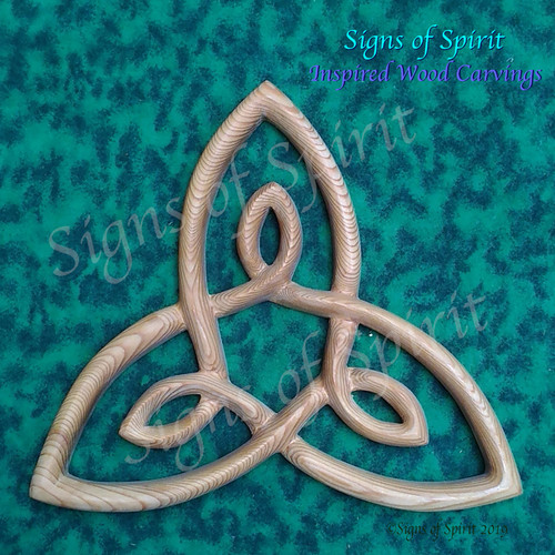 Celtic Knot of Inner Strength, Triquetra Variation by Signs of Spirit