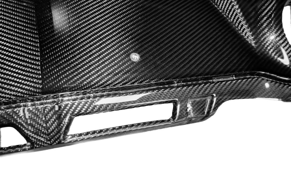 Porsche 992 rear bumper lower diffuser 