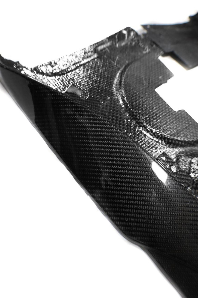  Porsche 992.1 GT3rs side skirts with uprights 