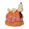 Back view of Snoopy Laying on Carved Pumpkin Peanuts by Jim Shore Figurine, 6008966.