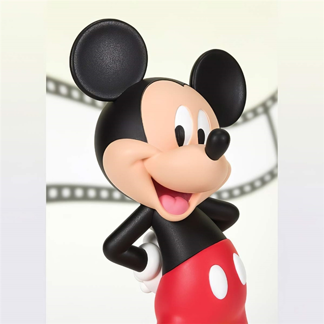 Figuarts Zero Disney Mickey Mouse Modern Version Figurine, 2428090 