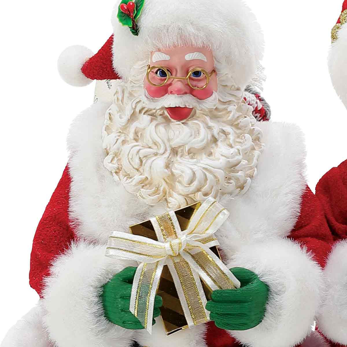 Possible Dreams Santa & Mrs. Claus Ice Skating 10.5-inch Christmas