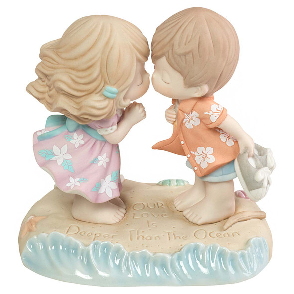 Precious Moments Couple Kissing on Beach Figurine - Our Love is Deeper Than the Ocean, 183001.