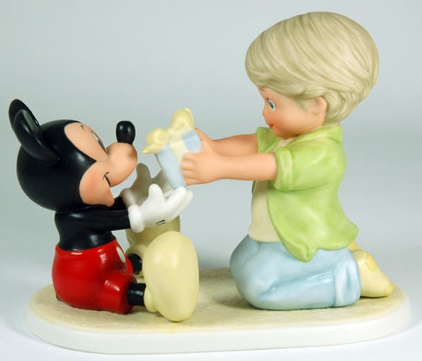 Boy Giving Mickey Mouse Present - Disney and Me Figurine, 4004003