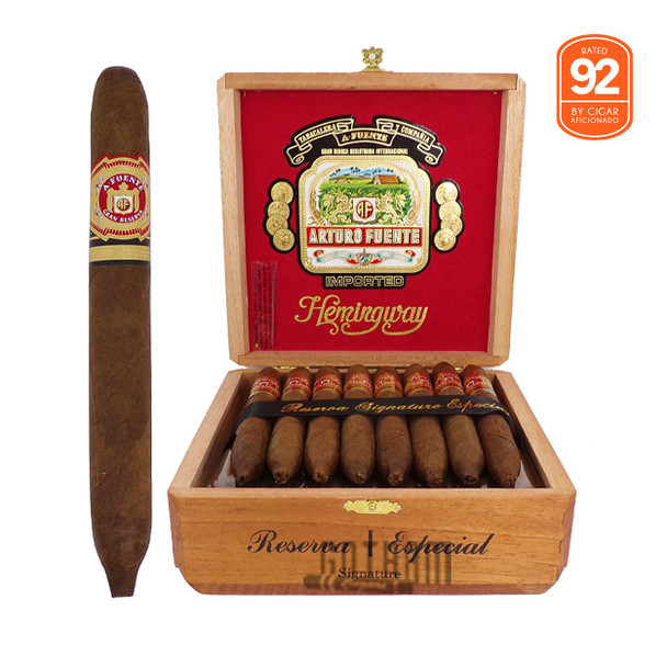 Arturo Fuente Hemingway Signature open box and stick
