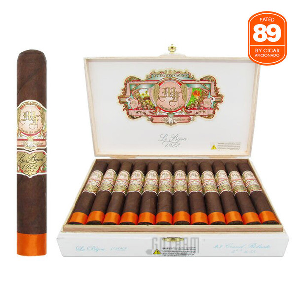 My Father Le Bijou 1922 Petite Robusto open box and stick
