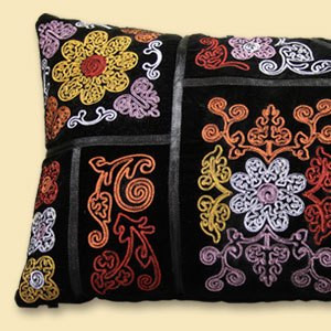chic decor pillows