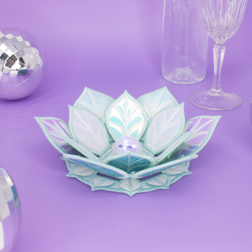 Freestanding Tea Light Lotus