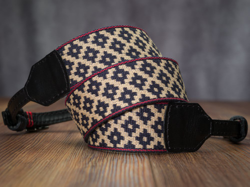 Vi Vante Matador Noir The World's Most Luxurious Leather Braided Camera  Strap